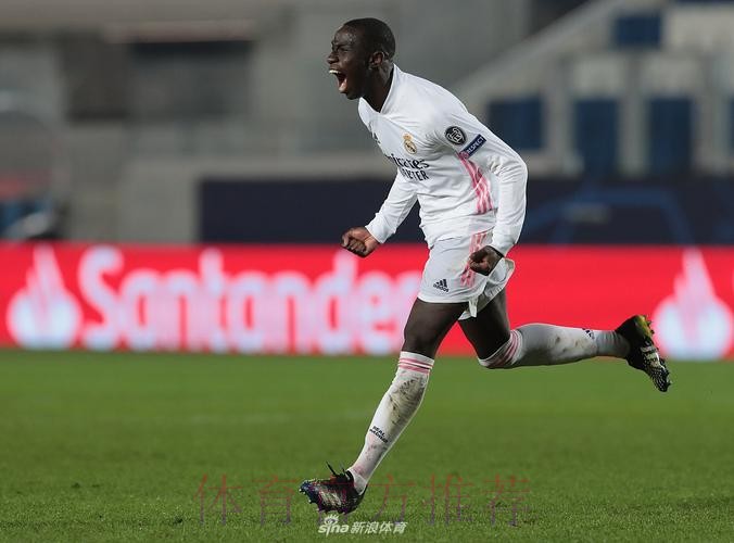 费兰-门迪进行3次团队合练后再次返回单独训练 费兰-门迪进行3次团队合练后再次返回单独训练